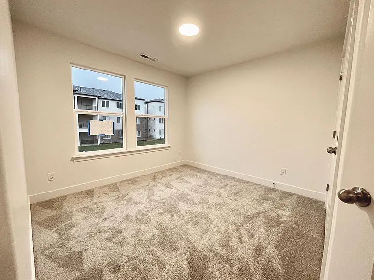 13529 S Langdon Dr W — Photo 15