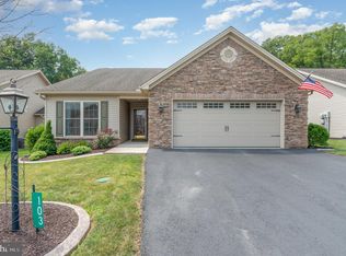 103 Thorncroft Dr, Mechanicsburg, PA 17050