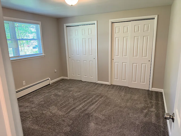 Bay Terrace — Photo 13