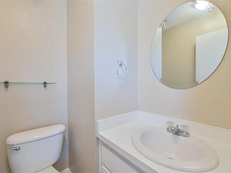 11001 SE Sunset Harbor Rd #H52 — Photo 29