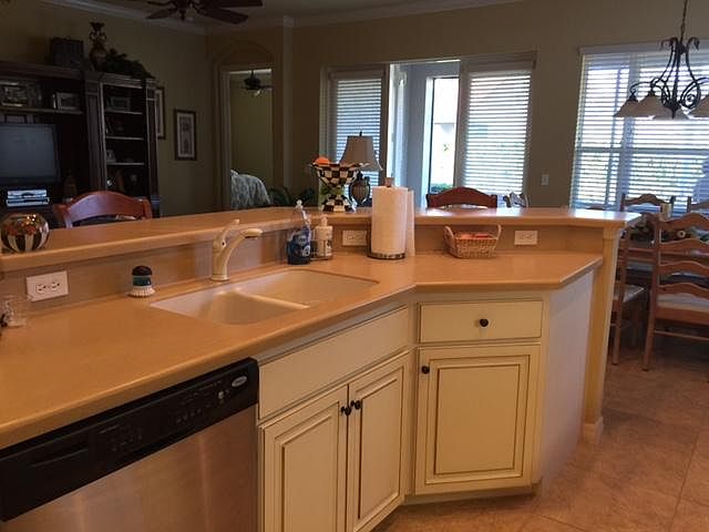 Large Kitchen