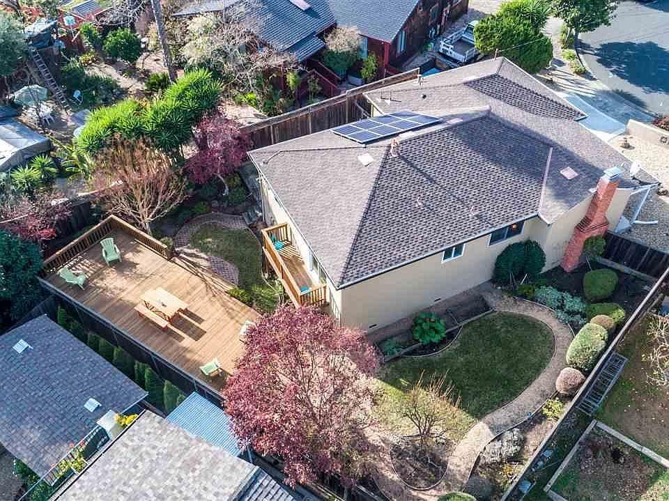 2nd image of 3797 Almond Ct