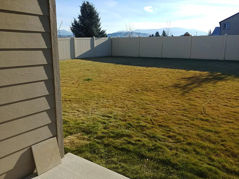 19728 E Nora Ave — Photo 3