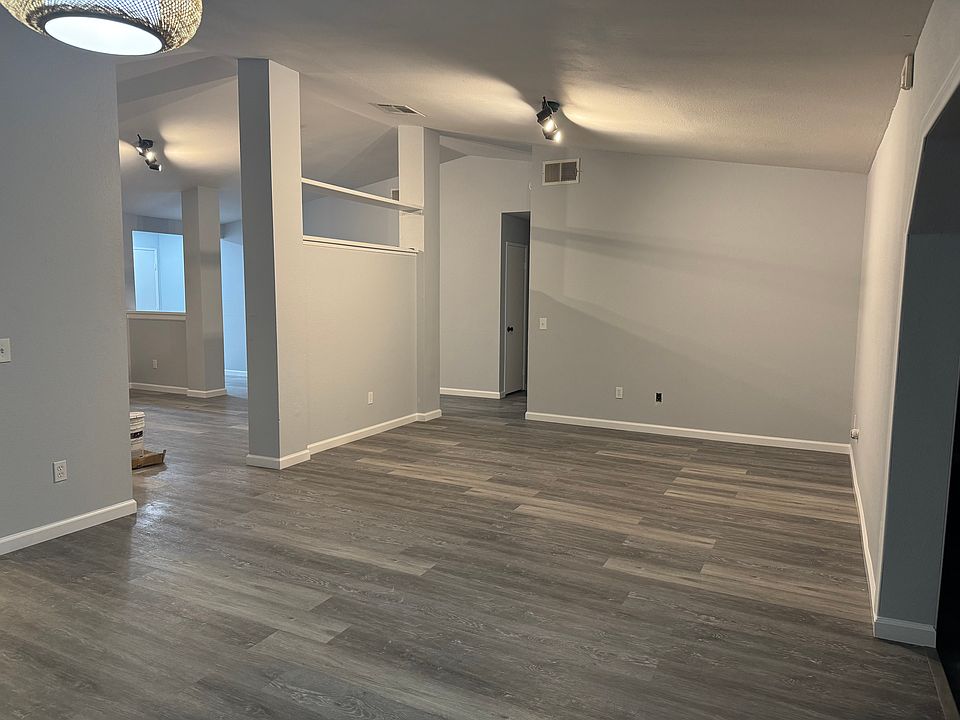1st image of 15484 Chaparral St