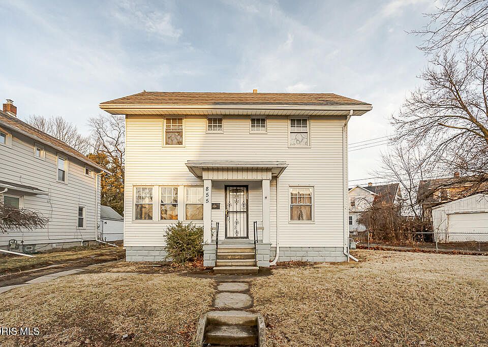 1st image of 855 Brighton Ave
