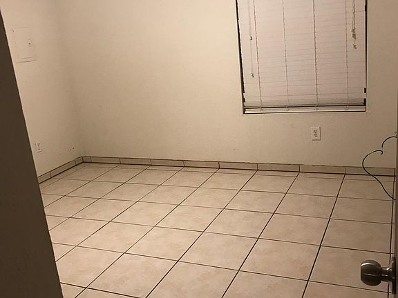3rd image of 1081 Branson Ave APT 1