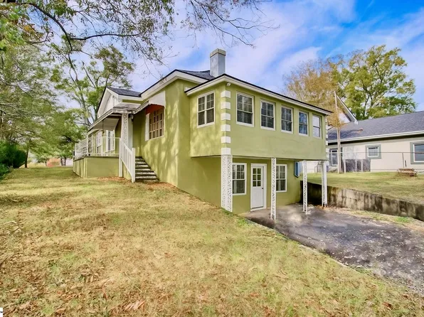 303 Highland Ave, Spartanburg, SC 29306