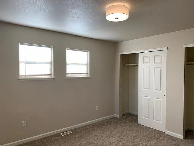 140 N Sheridan Ave #104 — Photo 21
