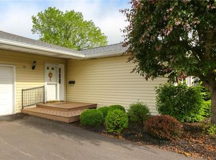 5861 Goodrich Rd APT 4B, Clarence center, NY 14032