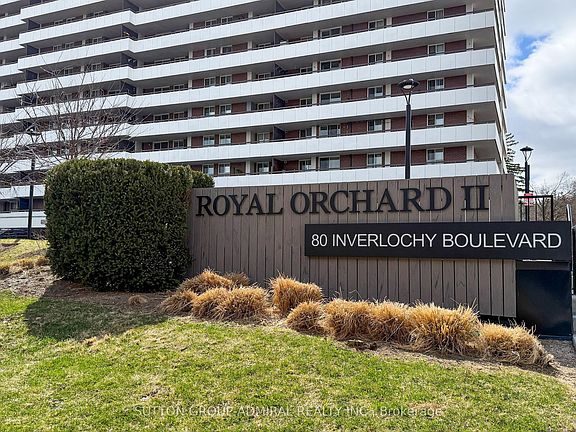 2nd image of 80 Inverlochy Blvd #1011