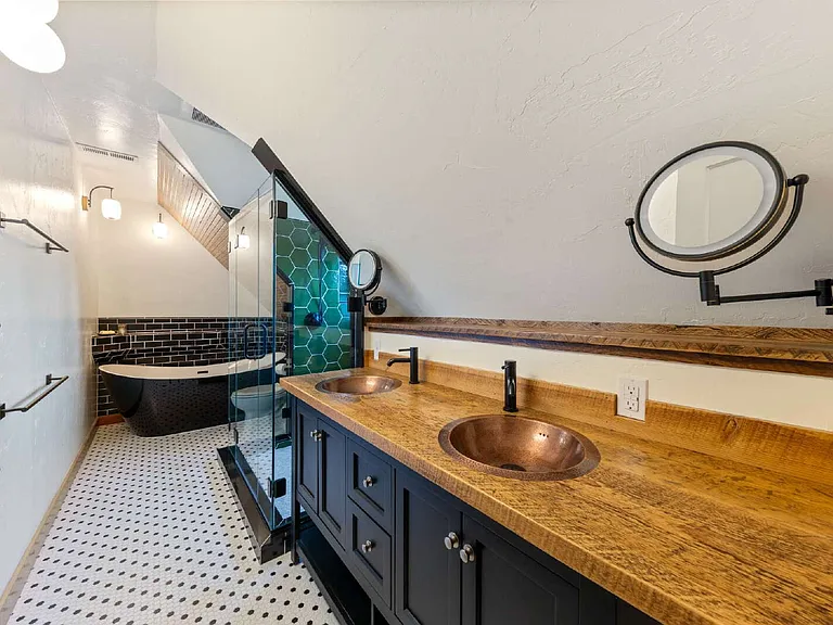 315 SE Davis St — Photo 21