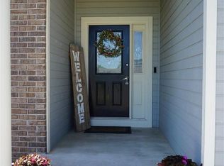 3401 SW 41st St, Topeka, KS 66610