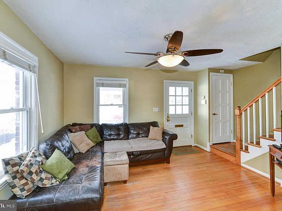 4th image of 2609 Farmington Dr
