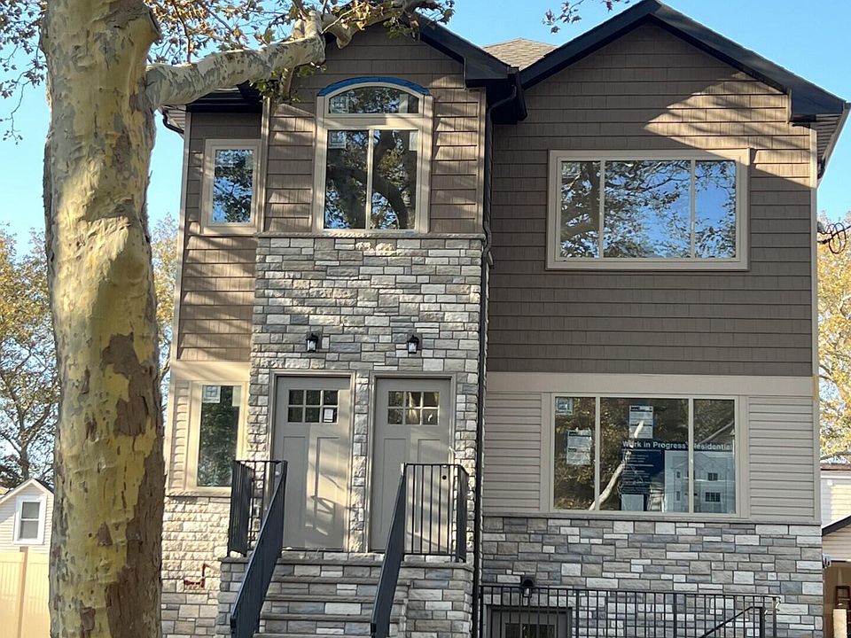 1st image of 188 Bancroft Ave
