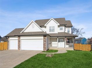 5716 SE 30th Ct, Des Moines, IA 50320