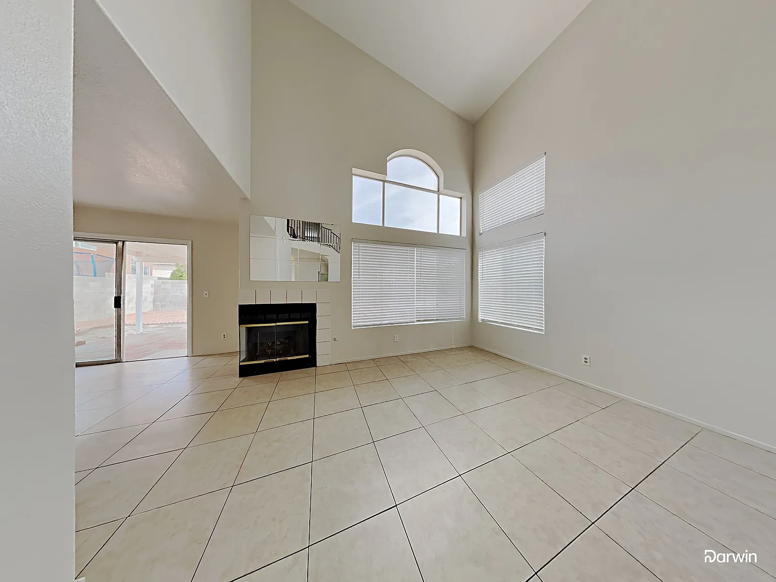 3 bed, 2.5 bath, 1422 sqft, $1,880 — Photo 4