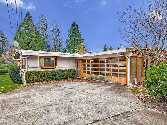 3rd image of 10151 NE 113th Pl