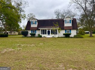 509 Lakeview Dr, Dexter, GA 31019