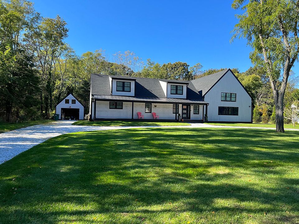 1st image of 375 Kayleighs Ct