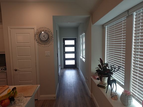 3rd image of 223 Fairmont Dr