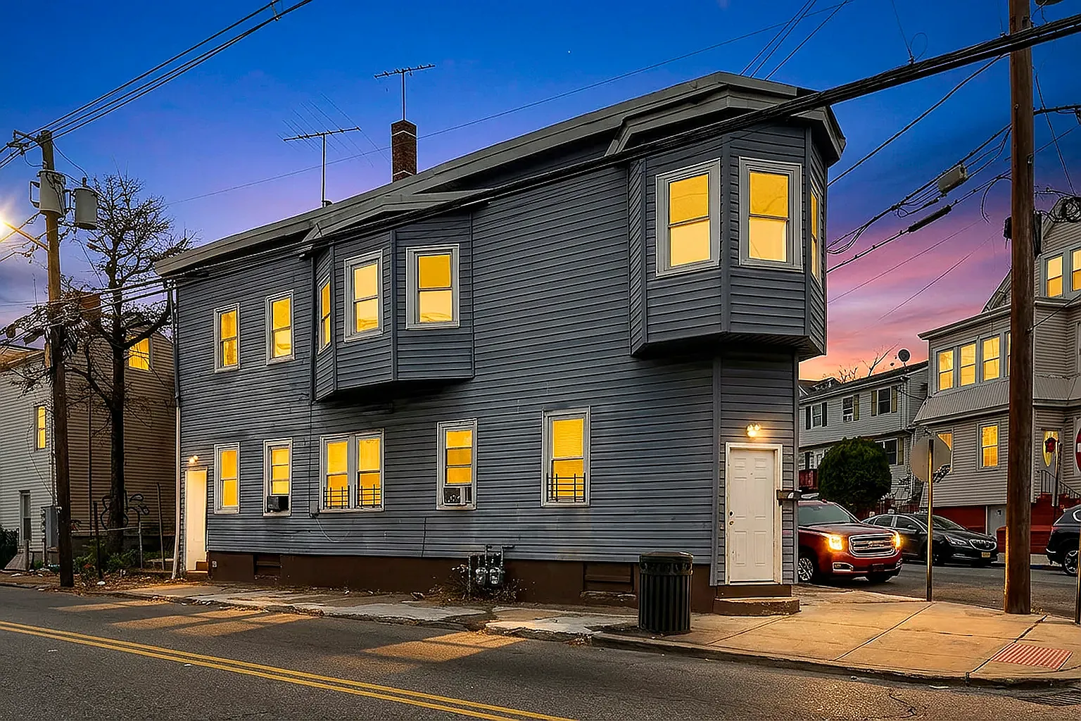 3 bed, $2,250 — Photo 1