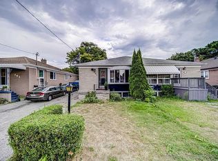 101 Overture Rd, Toronto, ON M1E 2W3