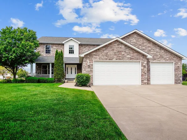 10680 Northcote Dr, Saint John, IN 46373