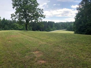 529 Crowe Mountain Rd, Walhalla, SC 29691