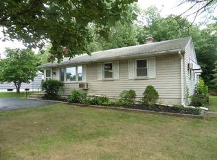 172 Torringford St, Winsted, CT 06098