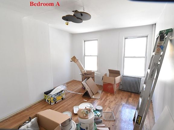 5th image of 327 Henry St #2