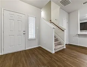 968 Rice Dr — Photo 2