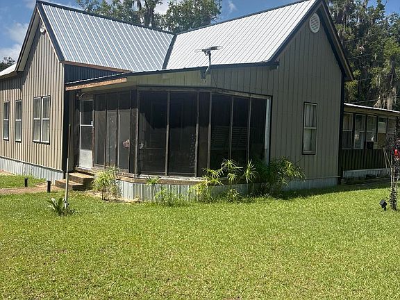 3rd image of 1227 Blackmon Rd