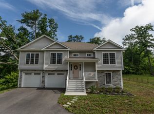 58 Airport Rd, Killingly, CT 06239