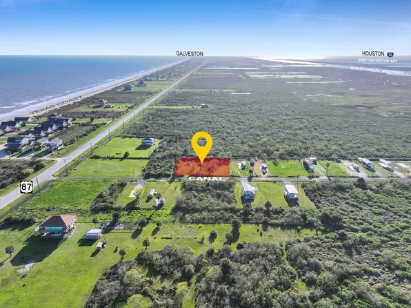 1029 Canal, Gilchrist, TX 77650