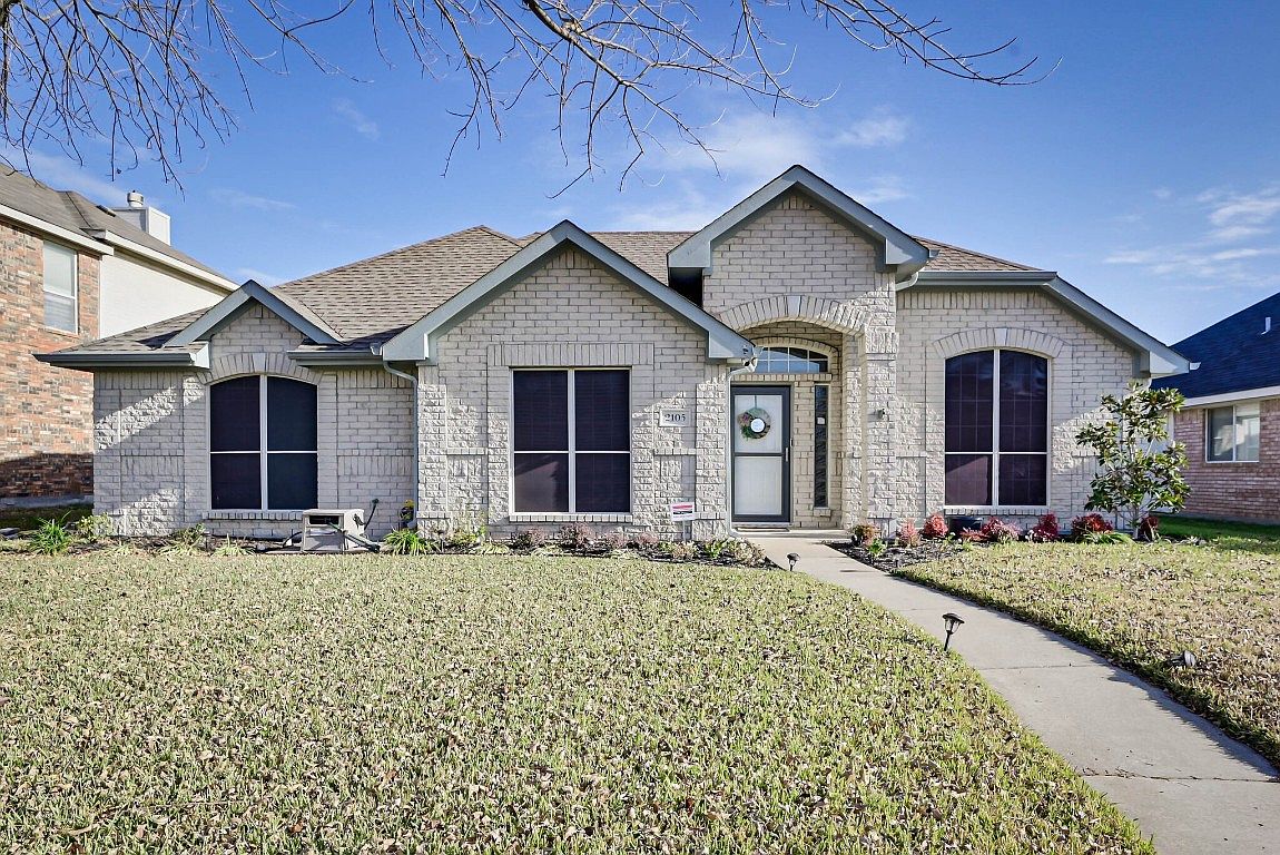 2105 Crawford Dr, Mesquite, TX 75149 Zillow
