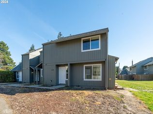 17488 SW Britetree Cir, Beaverton, OR 97007