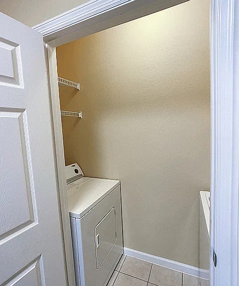 In Unit Washer and Dryer In Unit Washer and Dryer