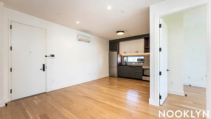 Rented by Nooklyn NYC LLC | media 49
