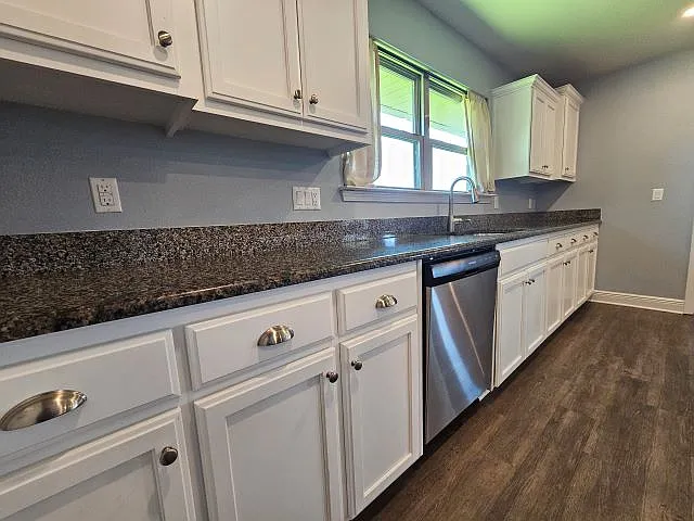5787 Dogwood Dr E — Photo 36