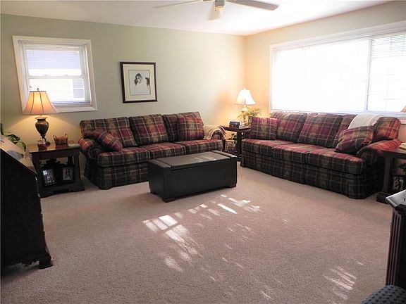 4th image of 5811 Schoolwood Dr