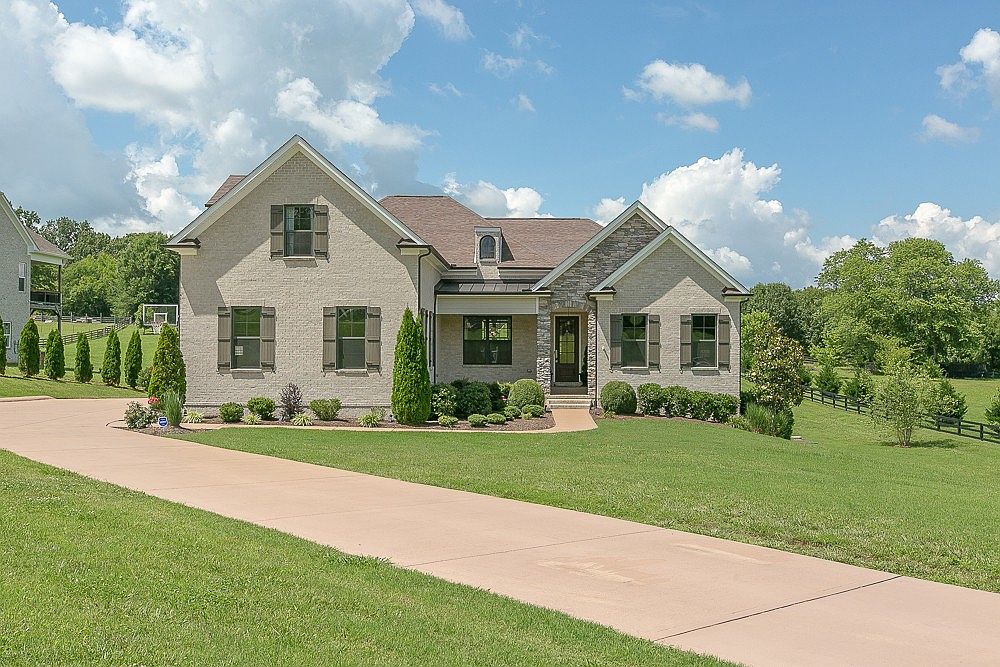 2004 Ober Brienz Ln, Franklin, TN 37064 Zillow