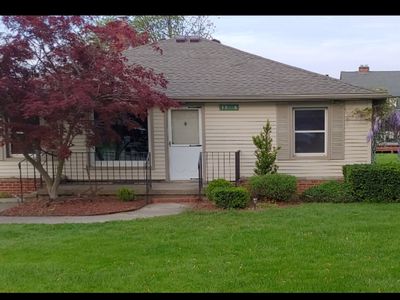 38018 Lakeville St, Harrison Township, MI, 48045