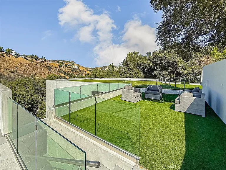 158 Bell Canyon Rd — Photo 41