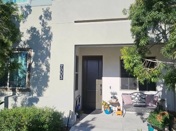 7003 Citron Ln, Cypress, CA 90630