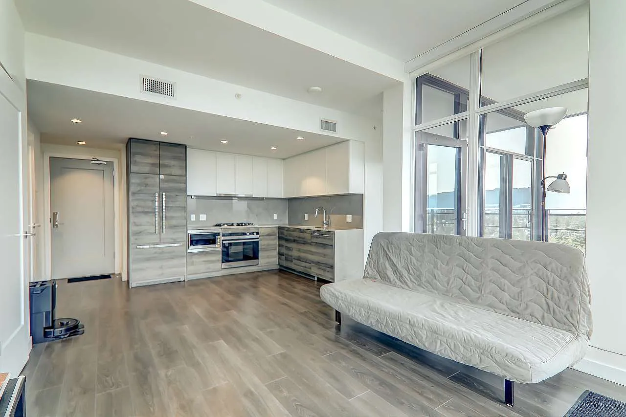 2 bed, 784 sqft, $2,900 — Photo 3
