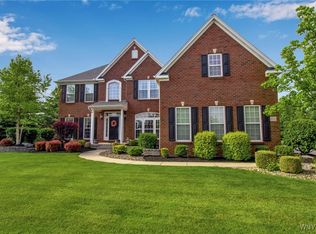 9100 Beech Meadow Ct, Clarence Center, NY 14032