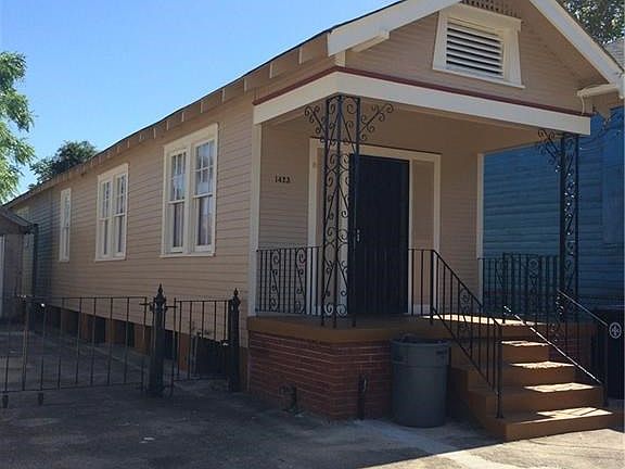 4th image of 1423 Music St