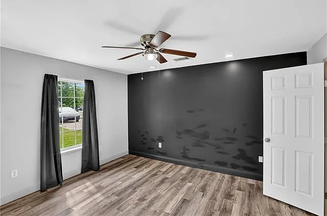 1014 Webb St — Photo 19