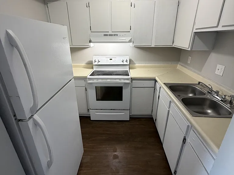 75 Robert E Cox Rd #COX — Photo 6