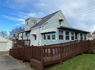 553 Fairview Ave, Barberton, OH 44203